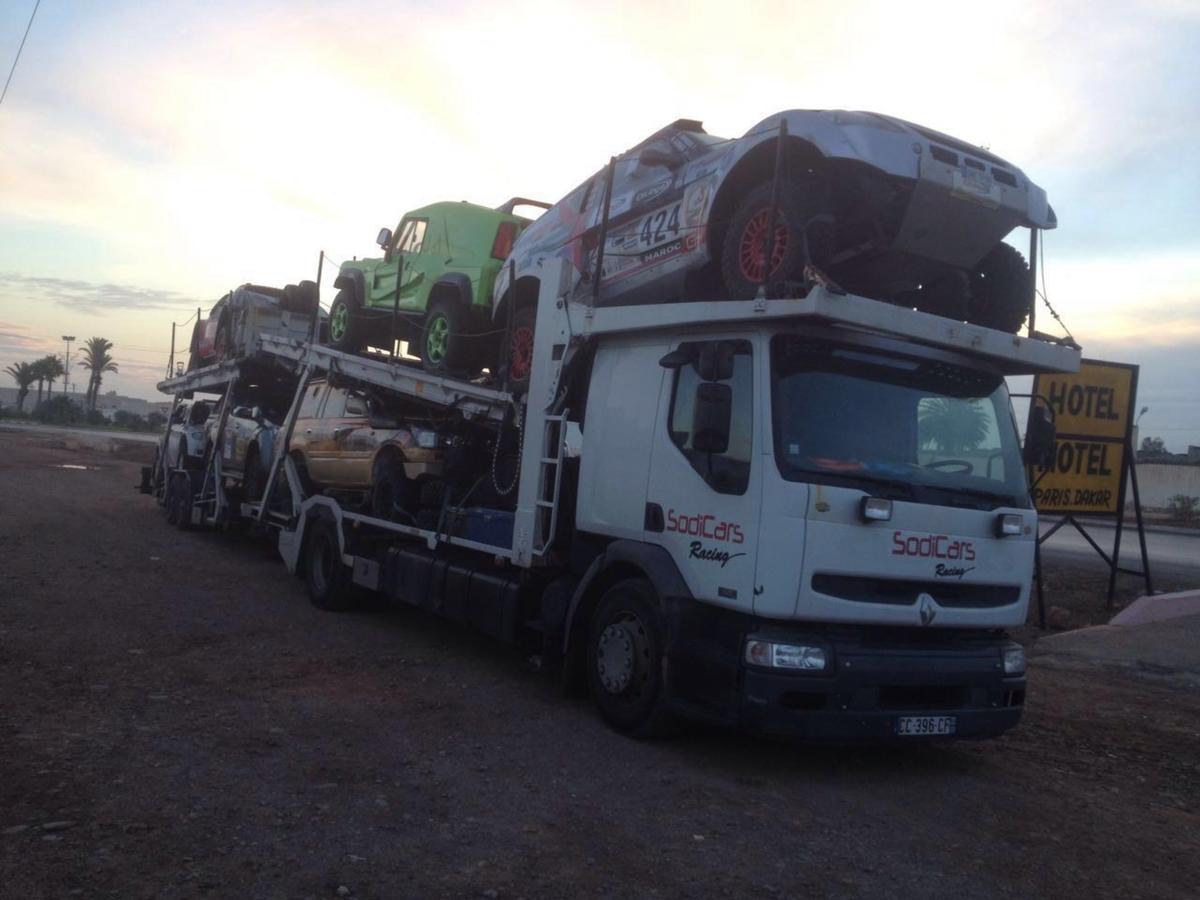 Motel Paris Dakar Selouane Exteriör bild