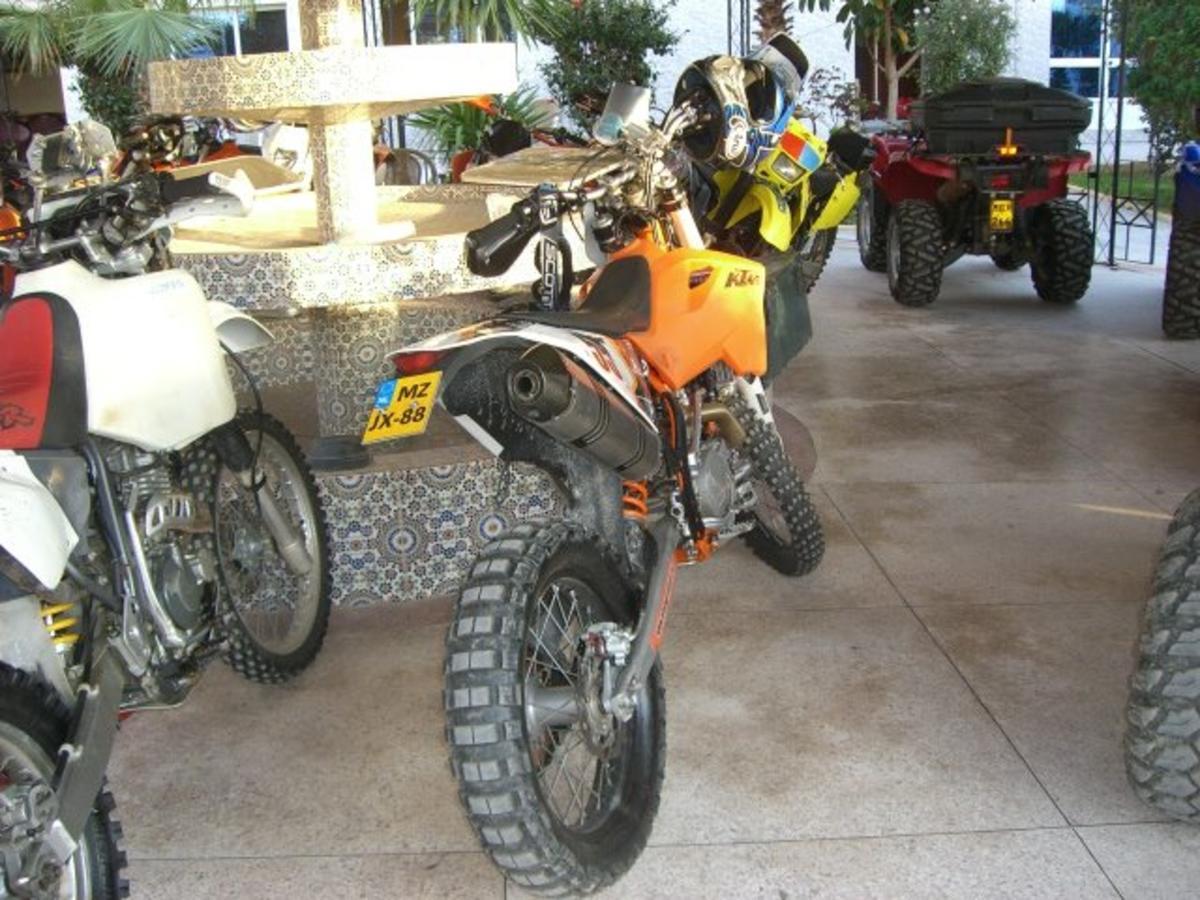 Motel Paris Dakar Selouane Exteriör bild