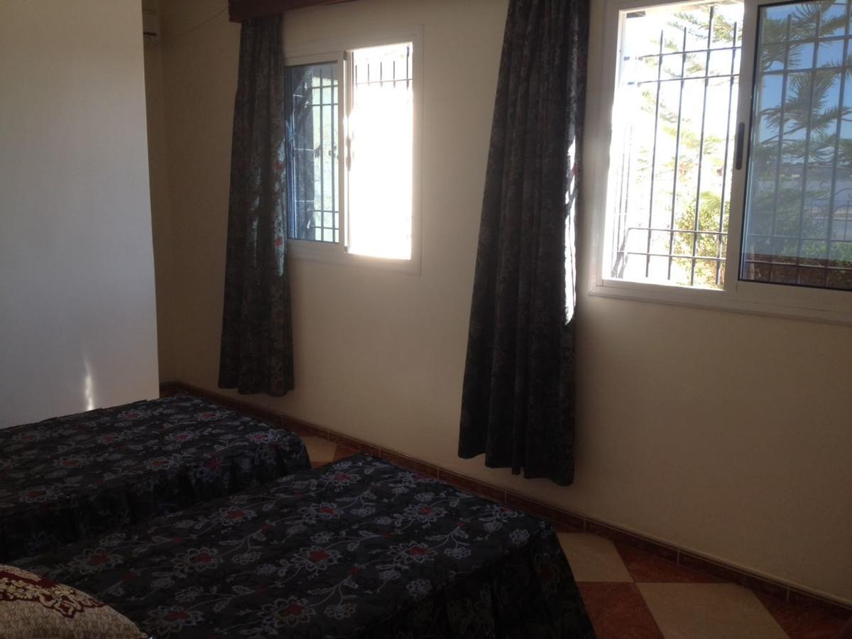 Motel Paris Dakar Selouane Exteriör bild